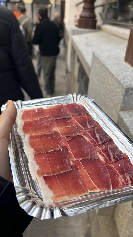 サン・ミゲル市場の生ハム